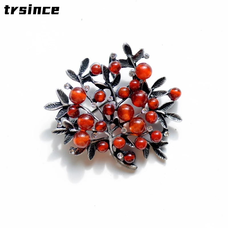 Women Accessories Bouquet - Viên Ngọc Đỏ Cây Trâm Cài