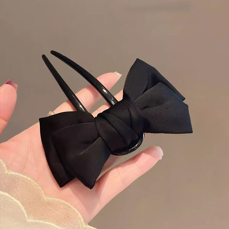 Women Accessories On Sale - Chic Korean-Style Bow U-Shaped Hair Clip