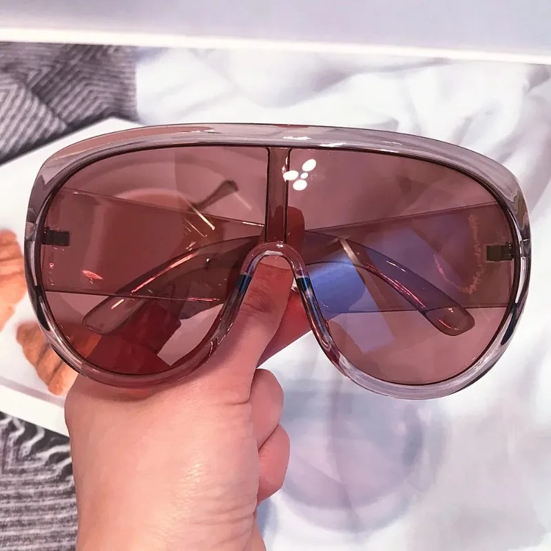 One Piece Oversize Shield Sung - đánh giá và giá Sunglasses Oversized Square