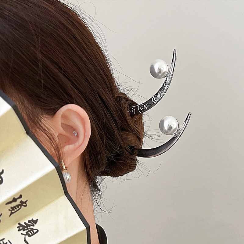 Pearl Hair Stick Crescent Moon - đánh giá và giá Women Accessories On Sale