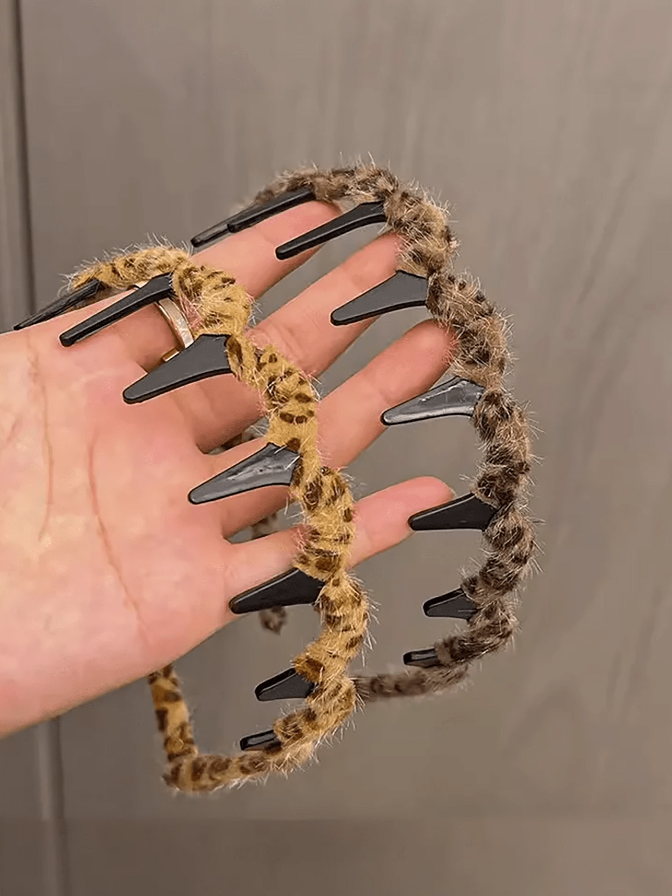 Leopard Print Wavy Headband fo - đánh giá và giá Women Accessories Shop Design
